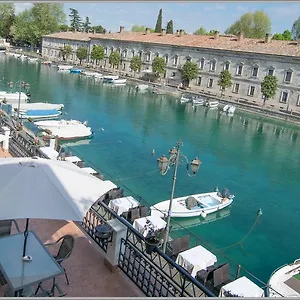 https://acqua-verde-appartamenti.hotelinveneto.com